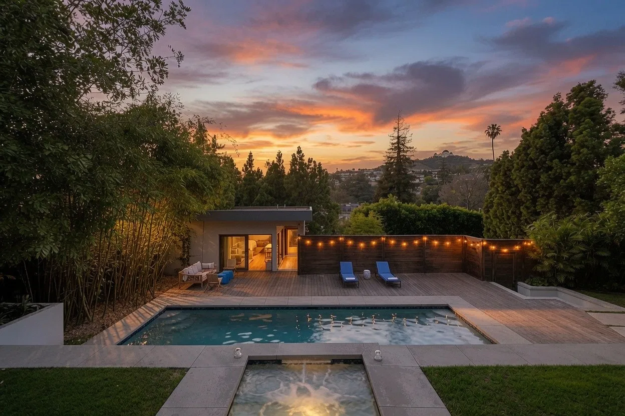 De Mille Dr, Los Angeles — Photo 3