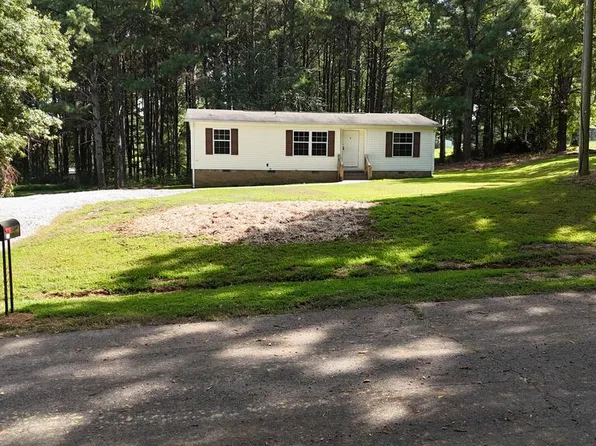 223 Hopewell St, Gleason, TN 38229