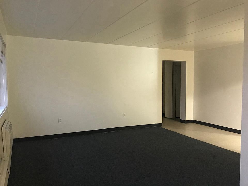 2nd image of 3525 Normandy Ave APT 305