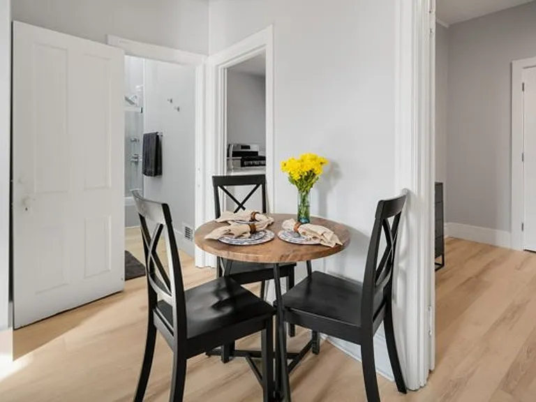 Quarry St. Apartments — Photo 57