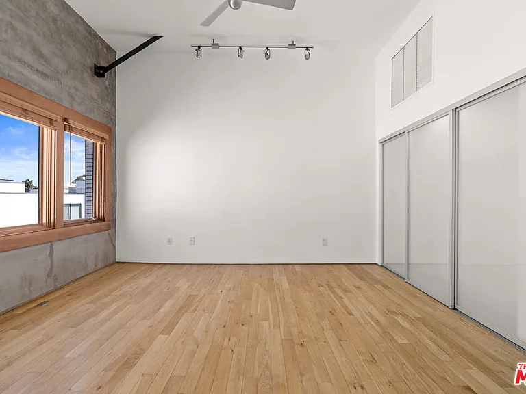 8 Brooks Ave #13 — Photo 13