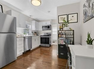 649 E 7th St APT 2, Boston, MA 02127