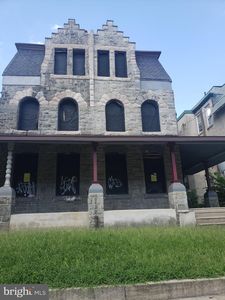 2215 W Tioga St, Philadelphia, PA, 19140