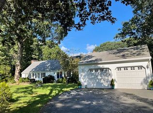 37 Romagna Rd, Niantic, CT 06357