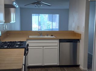 618 S Santa Fe St APT 2, Hemet, CA 92543