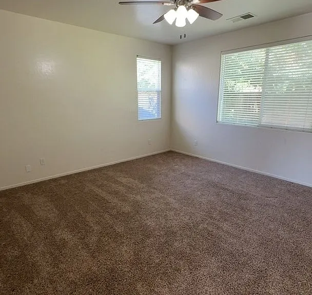 6224 W Thompson Ave — Photo 6
