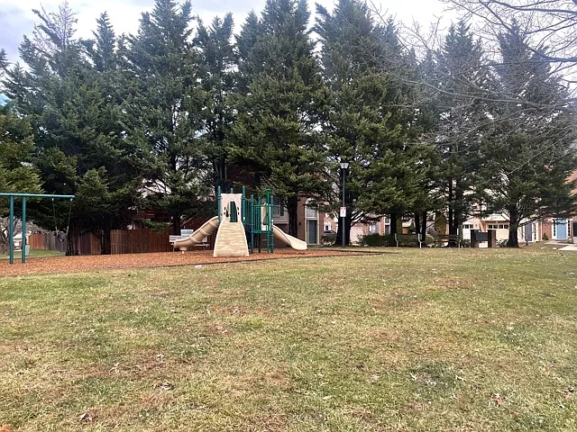 2121 Chippewa Pl — Photo 20
