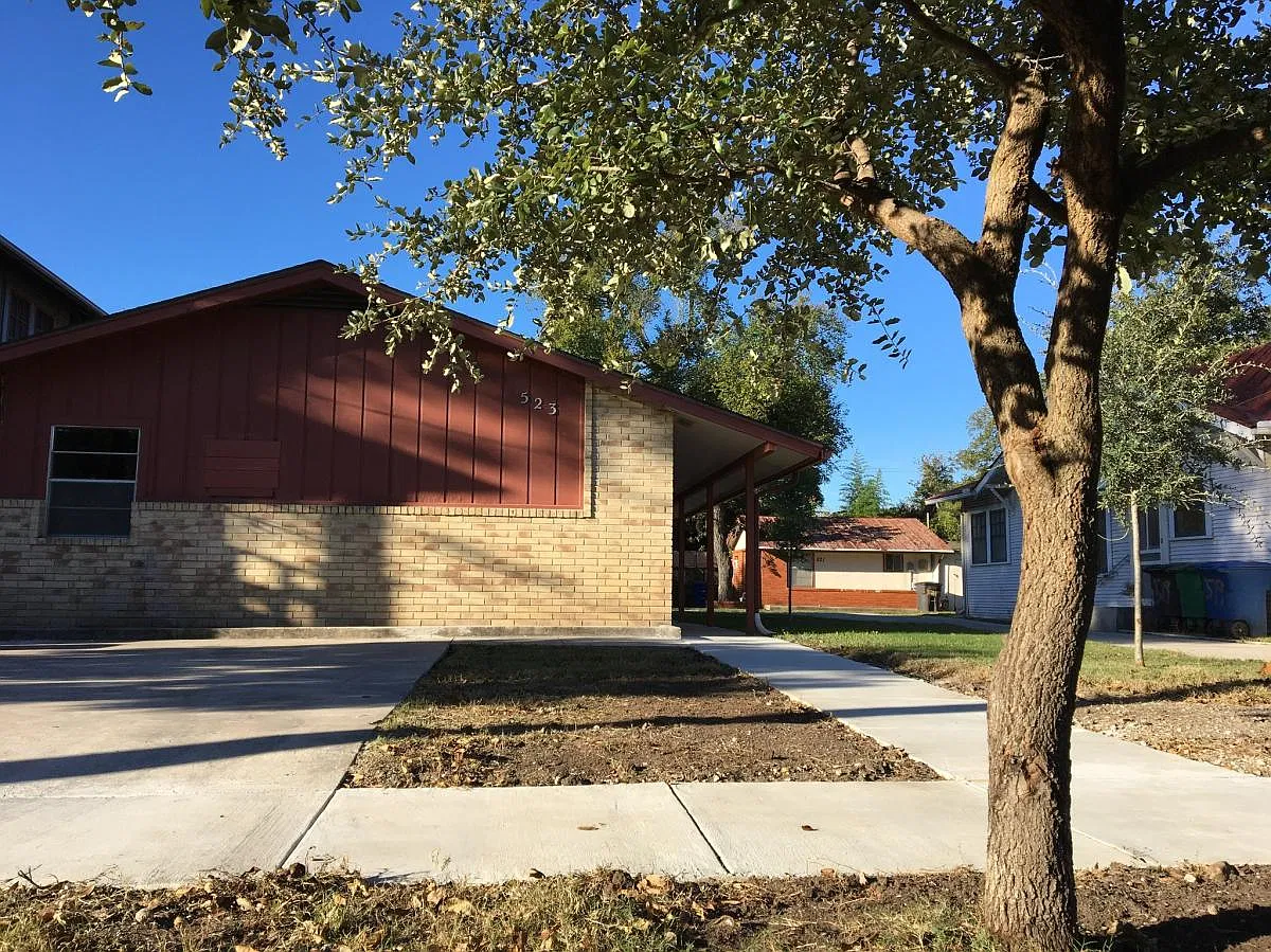 1 bed, 663 sqft, $1,295 — Photo 2