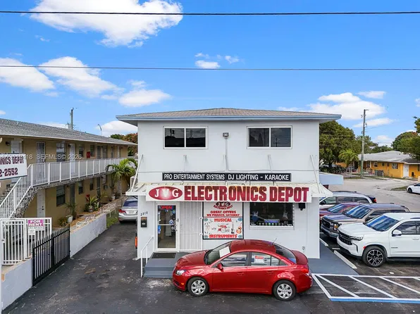 2910 W 7th Ave #2930, Hialeah, FL 33012
