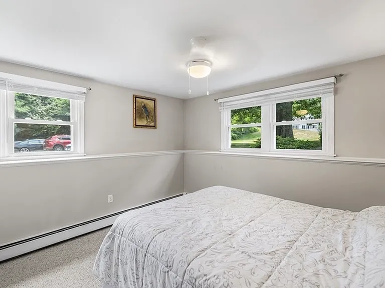 1348 Main St — Photo 10