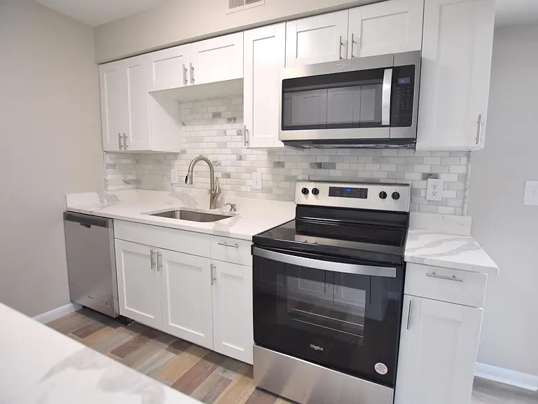 5975 Burroughs Ave #1 — Photo 5