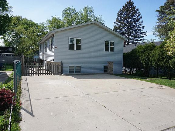 2nd image of 230 Clifton Dr