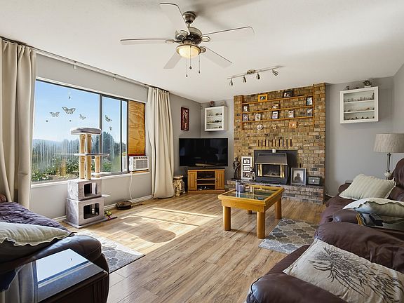 3rd image of 34309 Jasper Ave