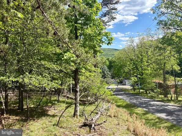 Robinhood Dr, Lavale, MD 21502