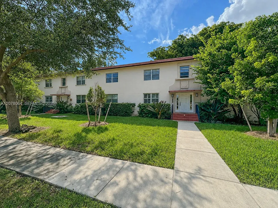 7880 SW 55th Ave #84C