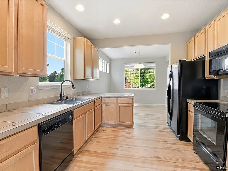 4031 S Odessa St — Photo 5