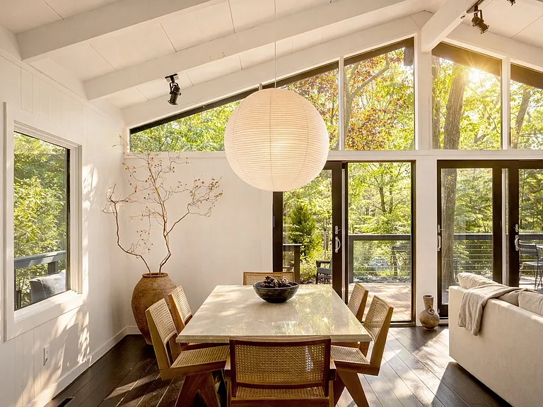 15 Lake View Ct — Photo 7