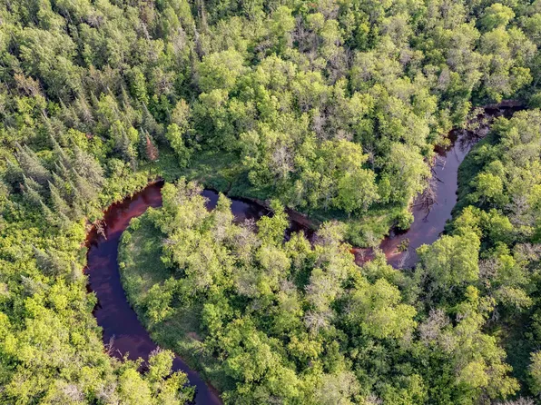 E Mikrot Rd, South Range, WI 54874