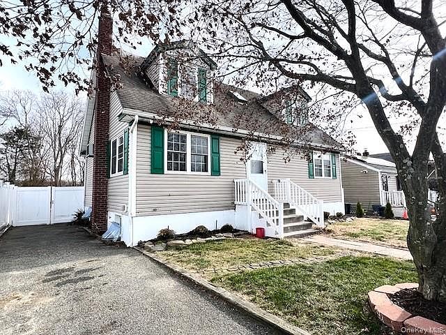 1st image of 51 Clinton Avenue