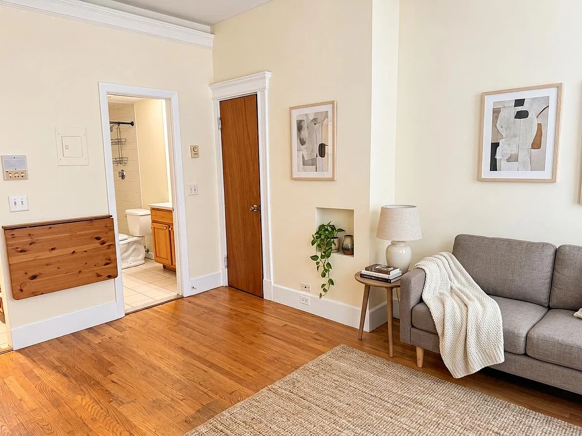 2 bed, 525 sqft, $2,500 — Photo 4