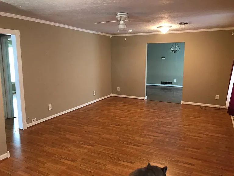 1806 SW F Ave — Photo 2