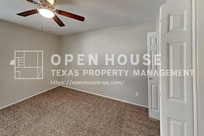 543 Freestone Dr — Photo 17