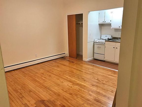 Living room/kitchen
