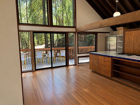 4th image of 4516 Dry Creek Rd #A