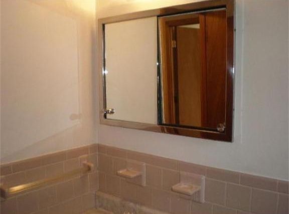 5th image of 55 South St APT 5