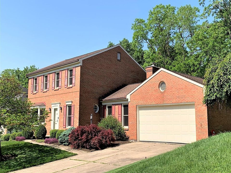 1st image of 2427 Turnberry Dr