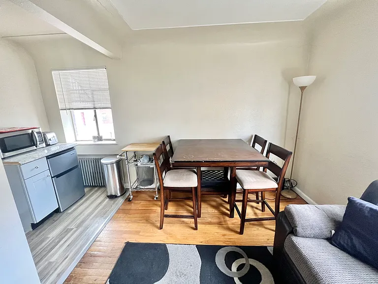 Hillside Apartments — Photo 47