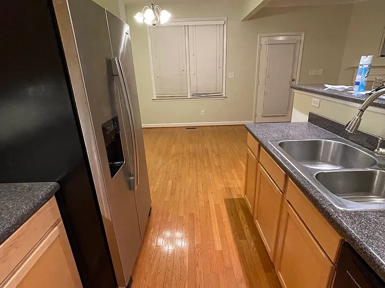 5410 Goldenglow Way — Photo 11