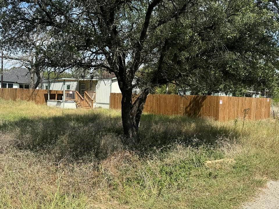1st image of 3024 Elmwood Dr
