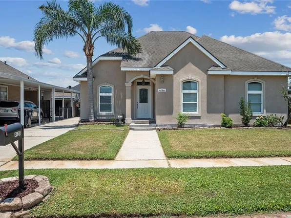 4425 Olive Dr, Meraux, LA 70075