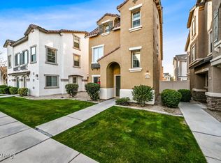 933 W Aspen Way, Gilbert, AZ 85233