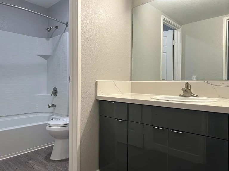 Corona Pointe Resort — Photo 230