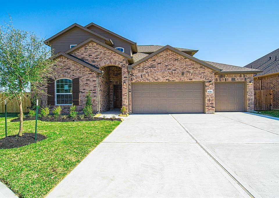 1st image of 16110 Sydneyann Dr