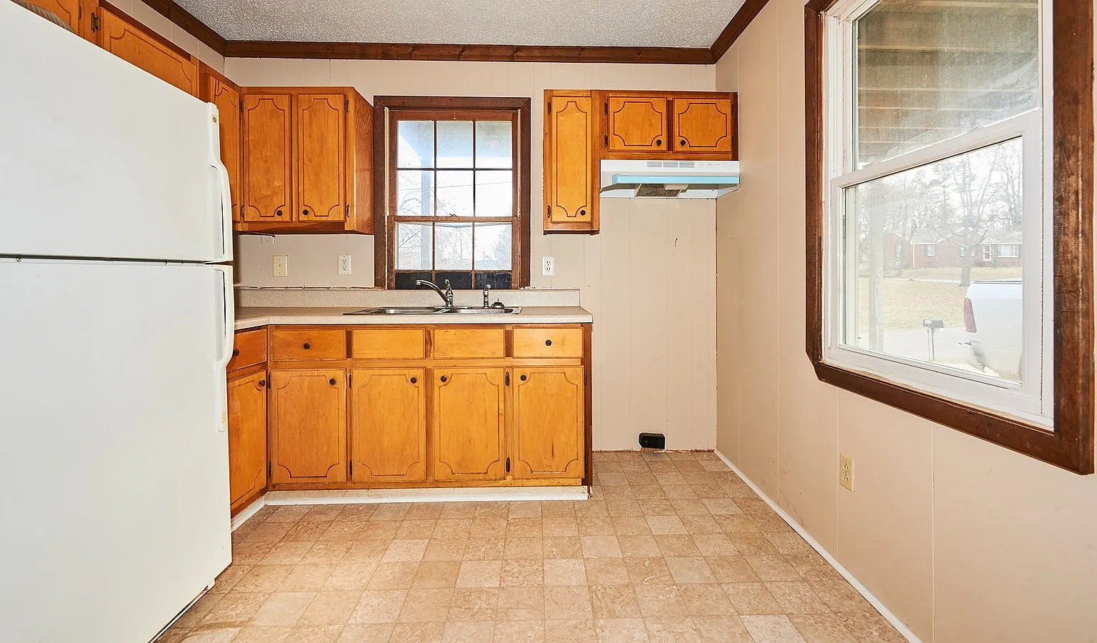 2 bed, 1.5 bath, $1,000 — Photo 4