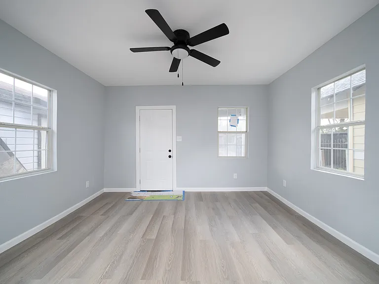 1321 Bayou St — Photo 4