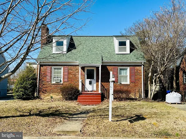 3201 12th St S, Arlington, VA 22204
