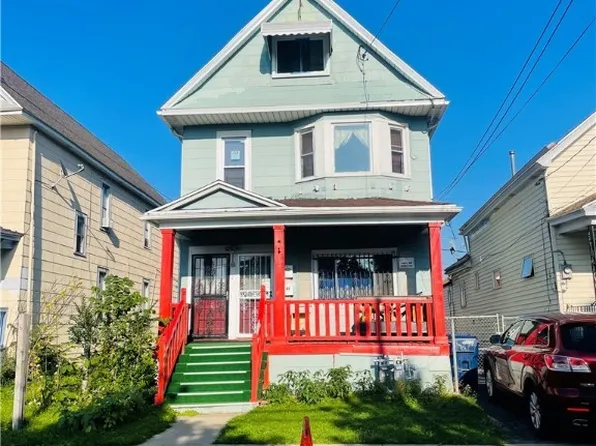 61 Gatchell St, Buffalo, NY 14212