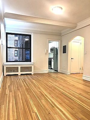 1st image of 405 E 54th St APT 4M