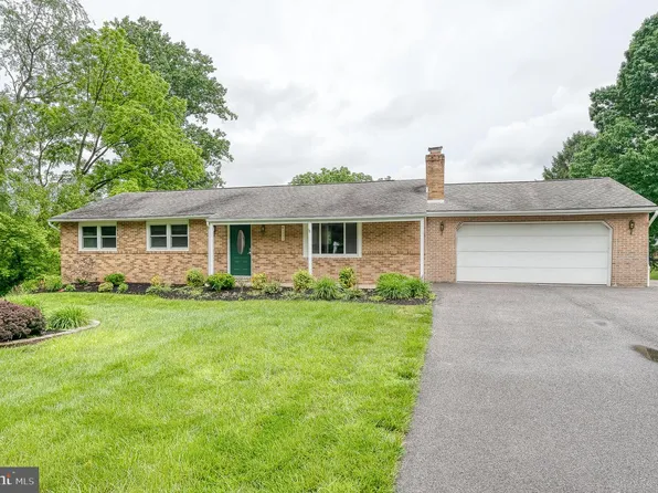 1115 Stromko Dr, Fallston, MD 21047
