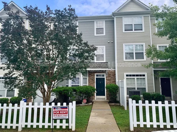330 Gilman Ln Unit 101, Raleigh, NC 27610