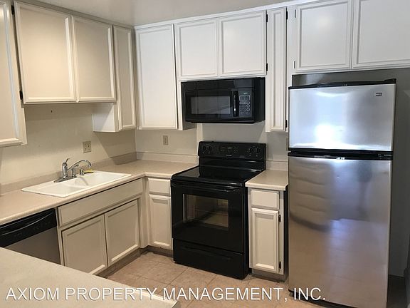 5th image of 1728 Kent St APT A