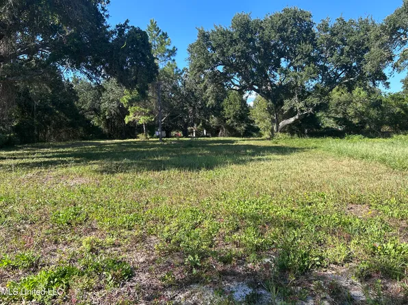 508 W Beach Blvd, Biloxi, MS 39530