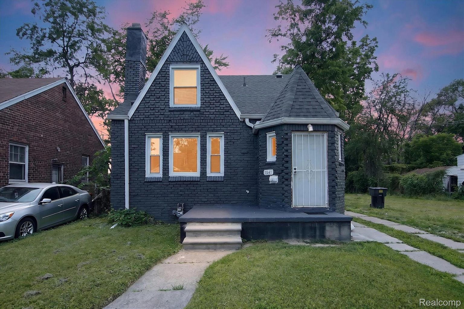 11641 Glastonbury Ave, photo 1