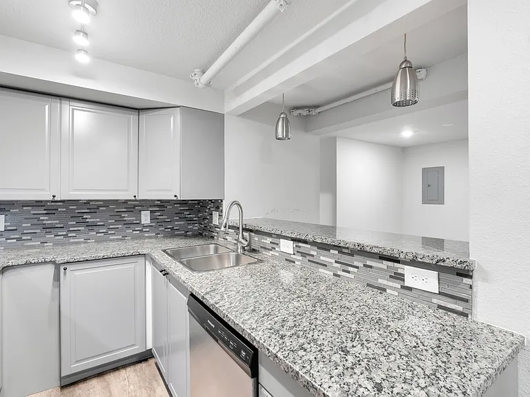 2455 S Gaylord St #3 — Photo 12