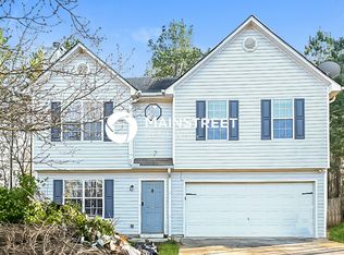 210 Wildflower Ct, McDonough, GA 30252