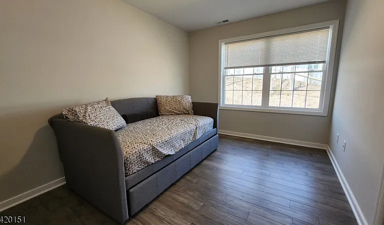 4 Joseph Dr — Photo 22